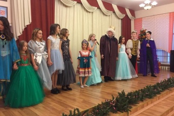 Новогодний спектакль "Золушка"